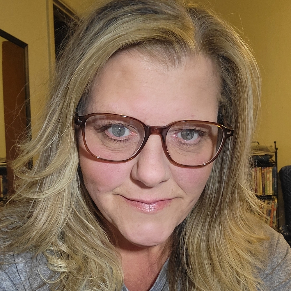 Meet your Posher, Dawn